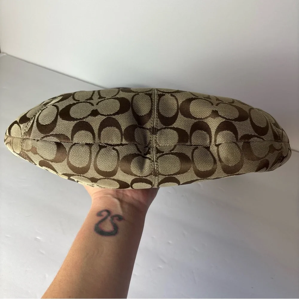 Coach Hobo Tan and Brown Signature Shoulder Bag Canvas Leather - Picture 9 of 12